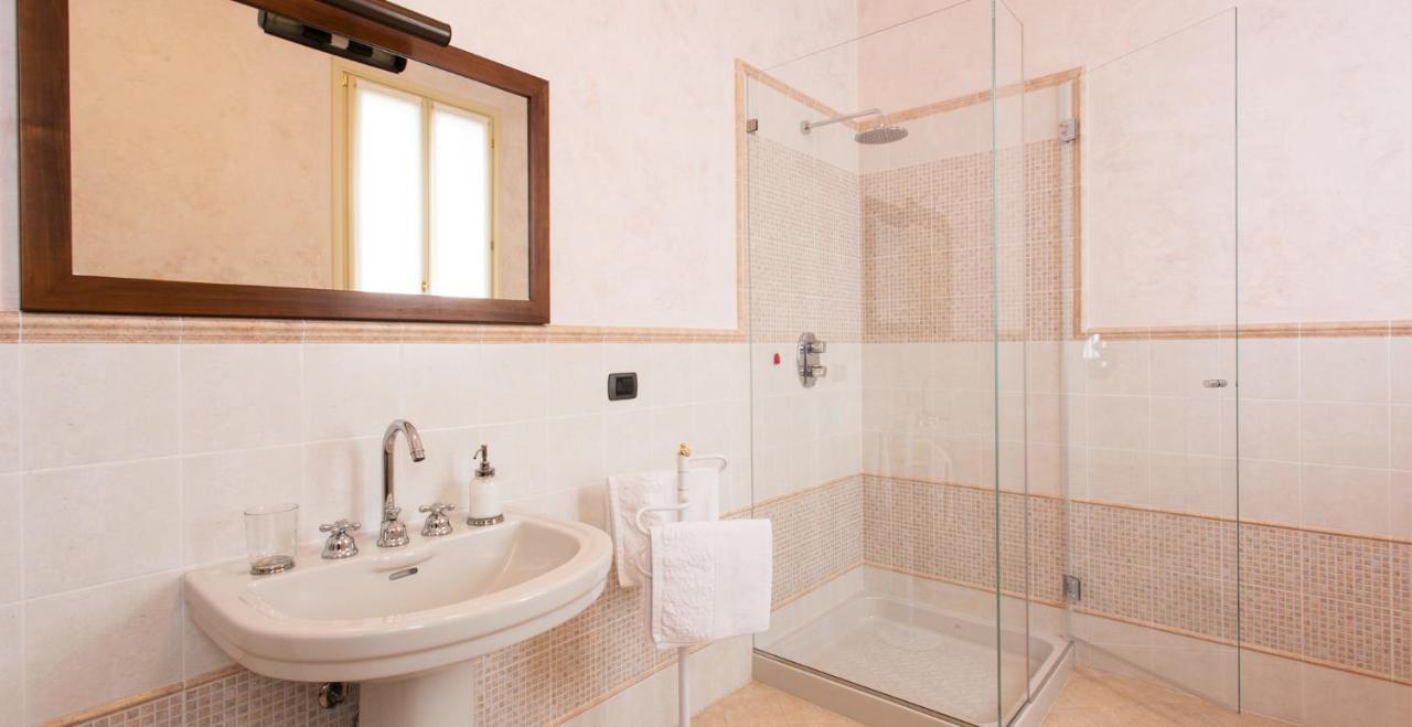 B&B Residence Il Ciliegio , Via Villa Superiore 93 Luzzara Судзара Екстериор снимка