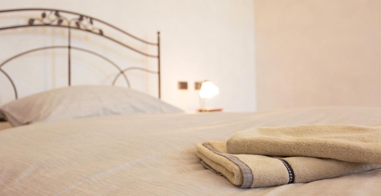 B&B Residence Il Ciliegio , Via Villa Superiore 93 Luzzara Судзара Екстериор снимка