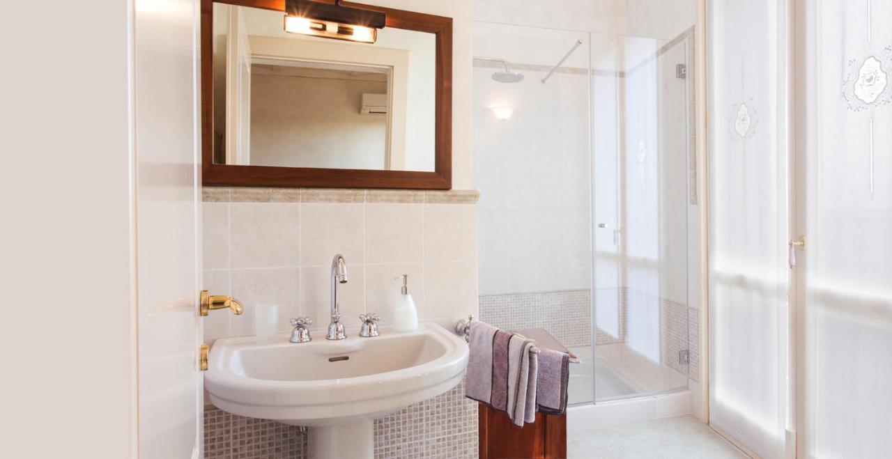 B&B Residence Il Ciliegio , Via Villa Superiore 93 Luzzara Судзара Екстериор снимка