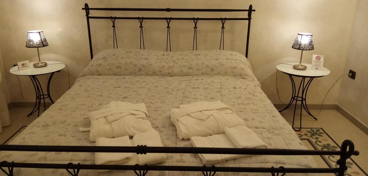 B&B Residence Il Ciliegio , Via Villa Superiore 93 Luzzara Судзара Екстериор снимка